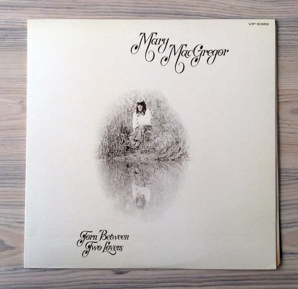 Mary MacGregor - Torn Between Two Lovers (Vinyl, LP, Album) Very Good Plus (VG+) / Very Good (VG)
