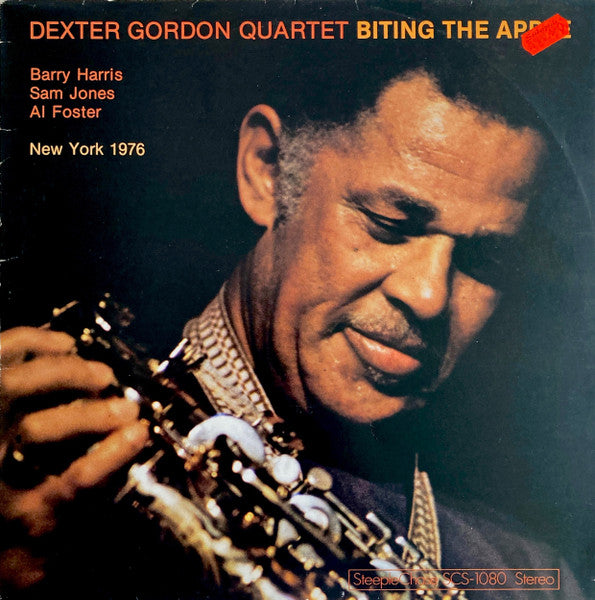 Dexter Gordon Quartet - Biting The Apple (Vinyl, LP, Album) Very Good (VG) / Very Good (VG)