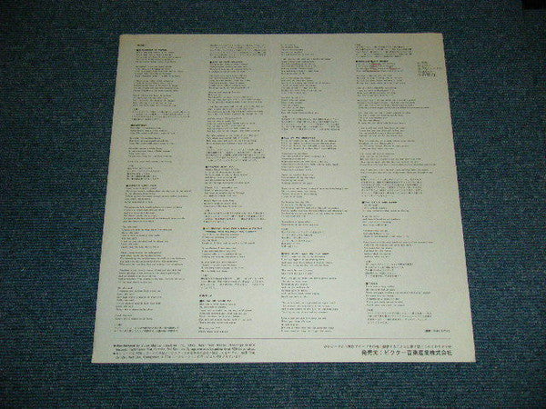 John Denver - Aerie (Vinyl, LP, Album, Reissue) Very Good Plus (VG+) / Very Good Plus (VG+)