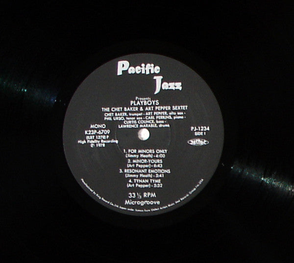Chet Baker - Playboys (Vinyl, LP, Album, Mono, Reissue) Near Mint (NM or M-) / Very Good (VG)