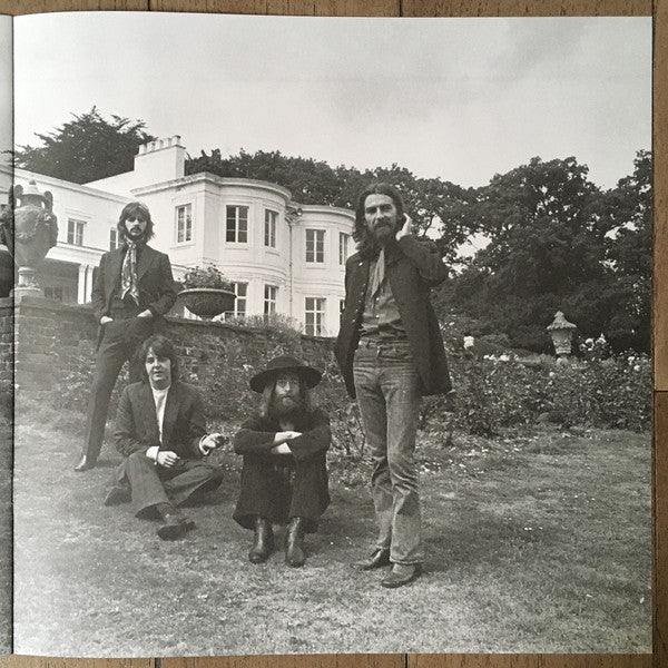 The Beatles - 1 (2xVinyl, LP, Compilation, Reissue, Stereo) Very Good Plus (VG+) / Near Mint (NM or M-)