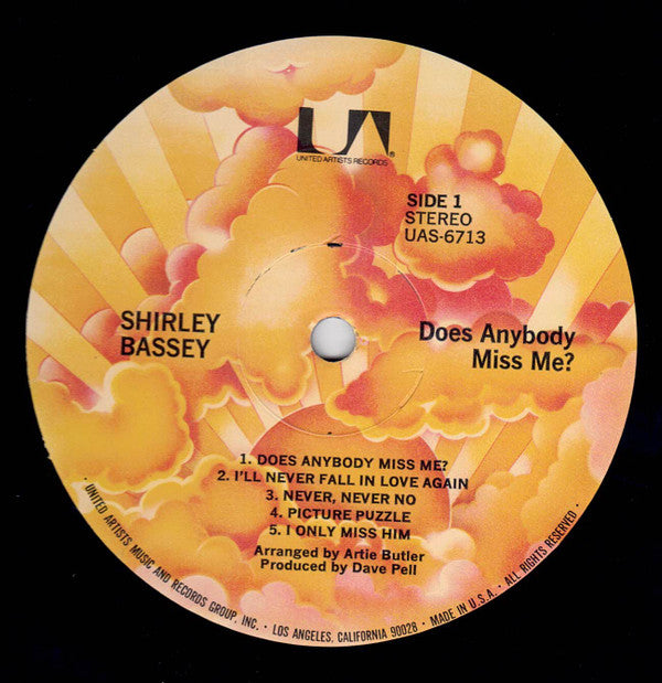 Shirley Bassey - Does Anybody Miss Me (Vinyl, LP, Album, Reissue, Stereo) Very Good Plus (VG+) / Very Good (VG)