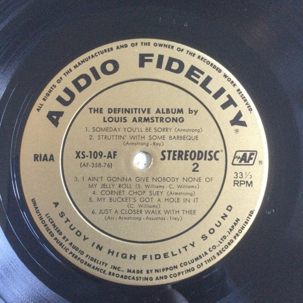 Louis Armstrong - The Definitive Album By Louis Armstrong (Vinyl, LP, Album, Stereo) Very Good (VG) / Very Good Plus (VG+)