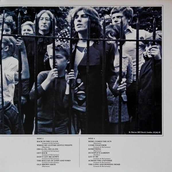 The Beatles - 1967-1970 (2xVinyl, LP, Compilation, Reissue) Very Good (VG) / Near Mint (NM or M-)