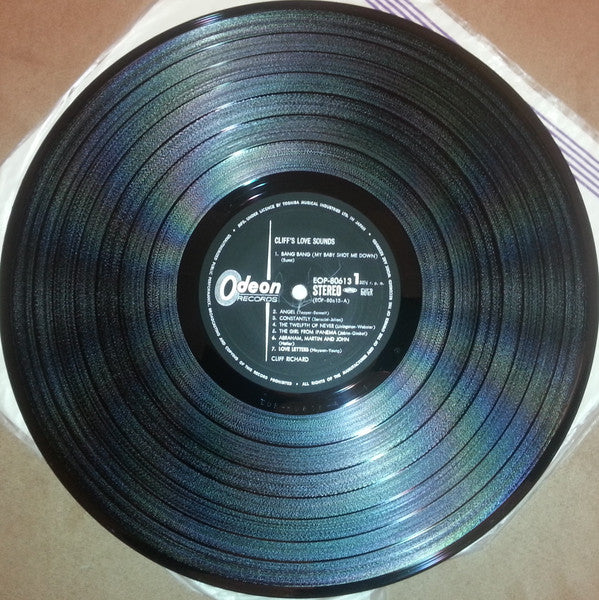 Cliff Richard - Cliff's Love Sounds (Vinyl, LP, Album, Compilation) Good Plus (G+) / Good Plus (G+)
