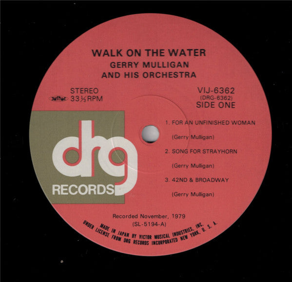 Gerry Mulligan And His Orchestra - Walk On The Water (Vinyl, LP, Album, Reissue, Stereo) Very Good Plus (VG+) / Very Good Plus (VG+)