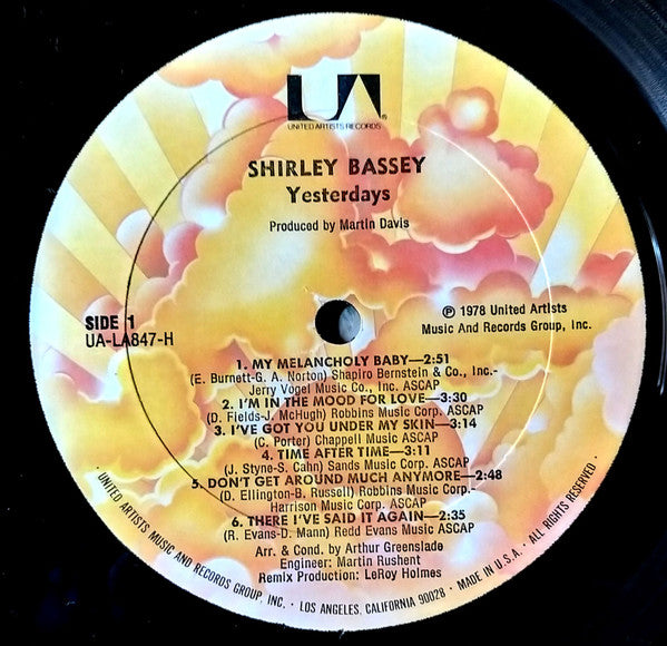 Shirley Bassey - Yesterdays (Vinyl, LP, Album) Very Good Plus (VG+) / Very Good Plus (VG+)