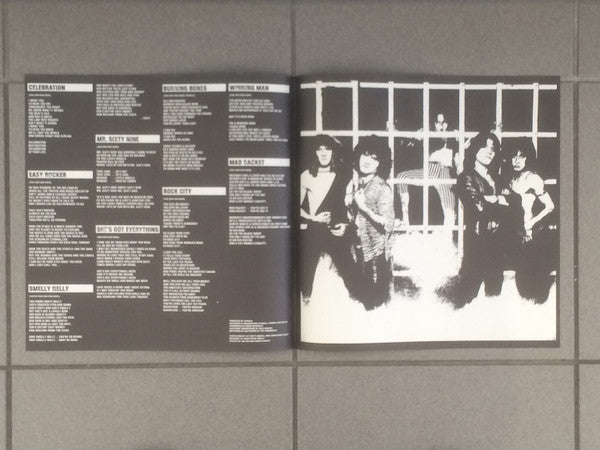 Krokus - Hardware (Vinyl, LP, Album, Promo) Very Good Plus (VG+) / Very Good Plus (VG+)
