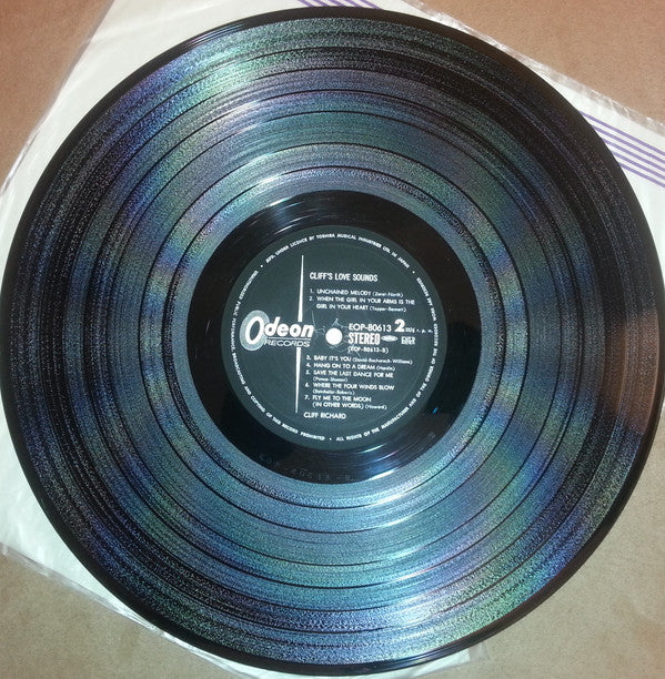 Cliff Richard - Cliff's Love Sounds (Vinyl, LP, Album, Compilation) Good Plus (G+) / Good Plus (G+)