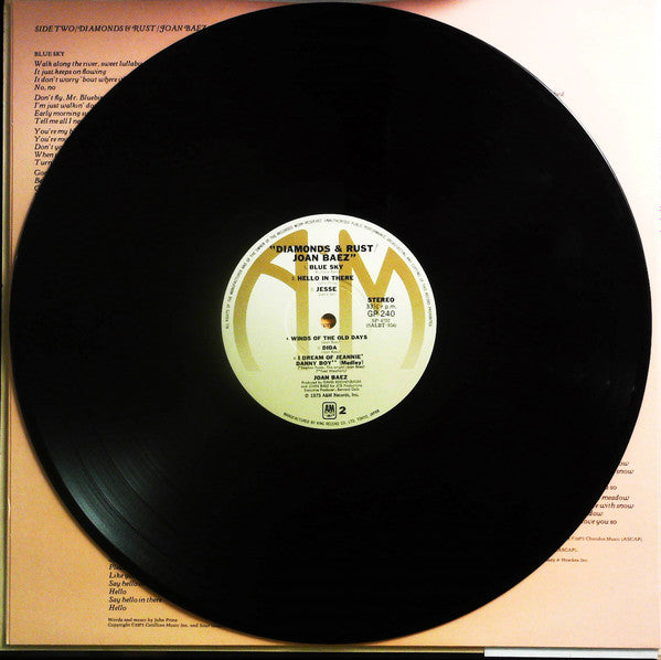 Joan Baez - Diamonds & Rust (Vinyl, LP, Album) Good Plus (G+) / Good (G)