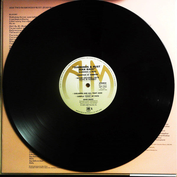 Joan Baez - Diamonds & Rust (Vinyl, LP, Album) Good Plus (G+) / Good (G)