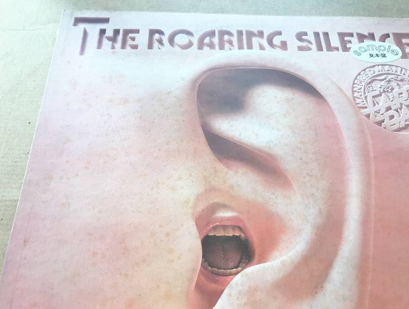 Manfred Mann's Earth Band - The Roaring Silence (Vinyl, LP, Album, Promo, Stereo) Near Mint (NM or M-) / Very Good Plus (VG+)