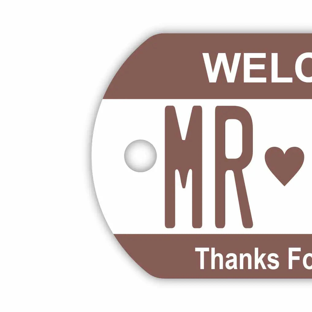 [Dog Tag] Color: Brown / Original American License Plate-Shaped Personalized Keychain