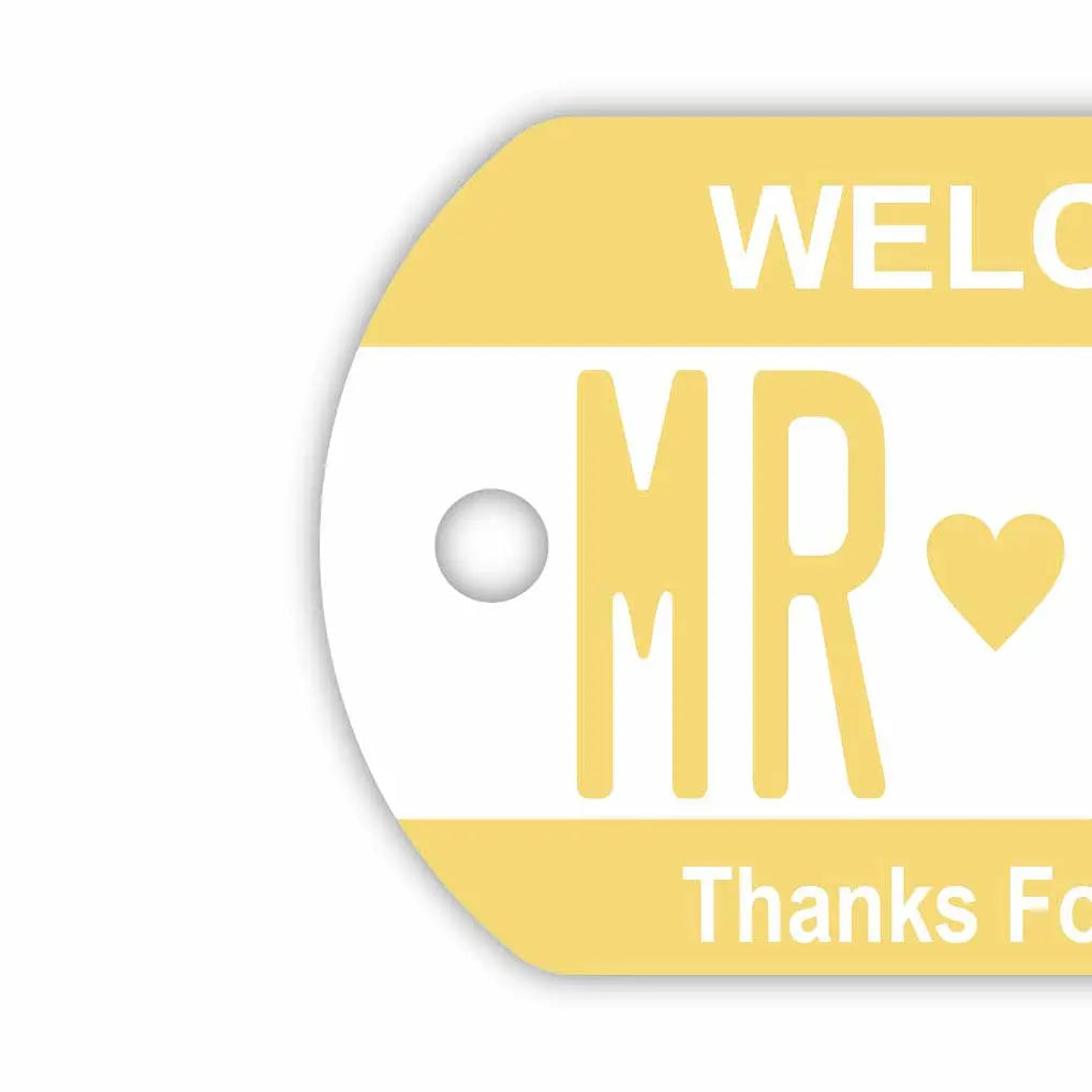 [Dog Tag] Color: Yellow / Original American License Plate-Shaped Personalized Keychain