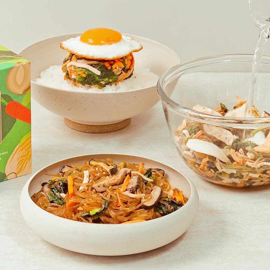 10種の即席ナムル カップナムル お湯で1秒 水で4分 ビビンバ チャプチェ 非常食 キャンプ・アウトドア食品 常温保存