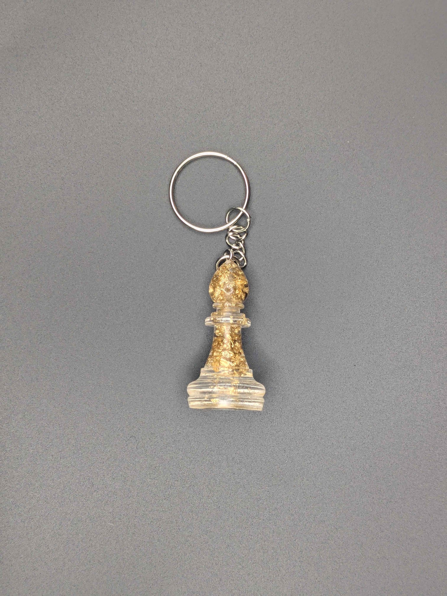 チェス　キーホルダー　エポキシ樹脂　金箔