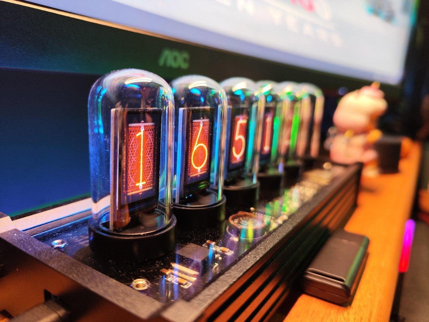 EleksMaker EleksTube IPS Classic — 6-Bit Nixie Tube Clock