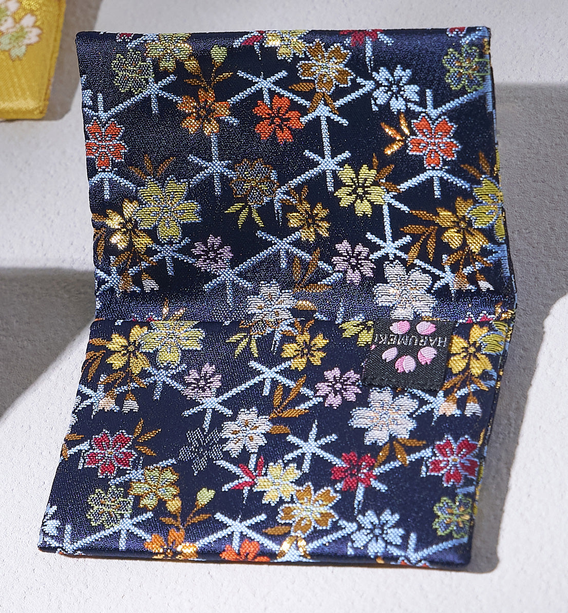 Hirari Card Holder