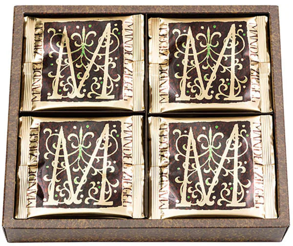 Hontakasaya Almond Tile Piece Mochi M22