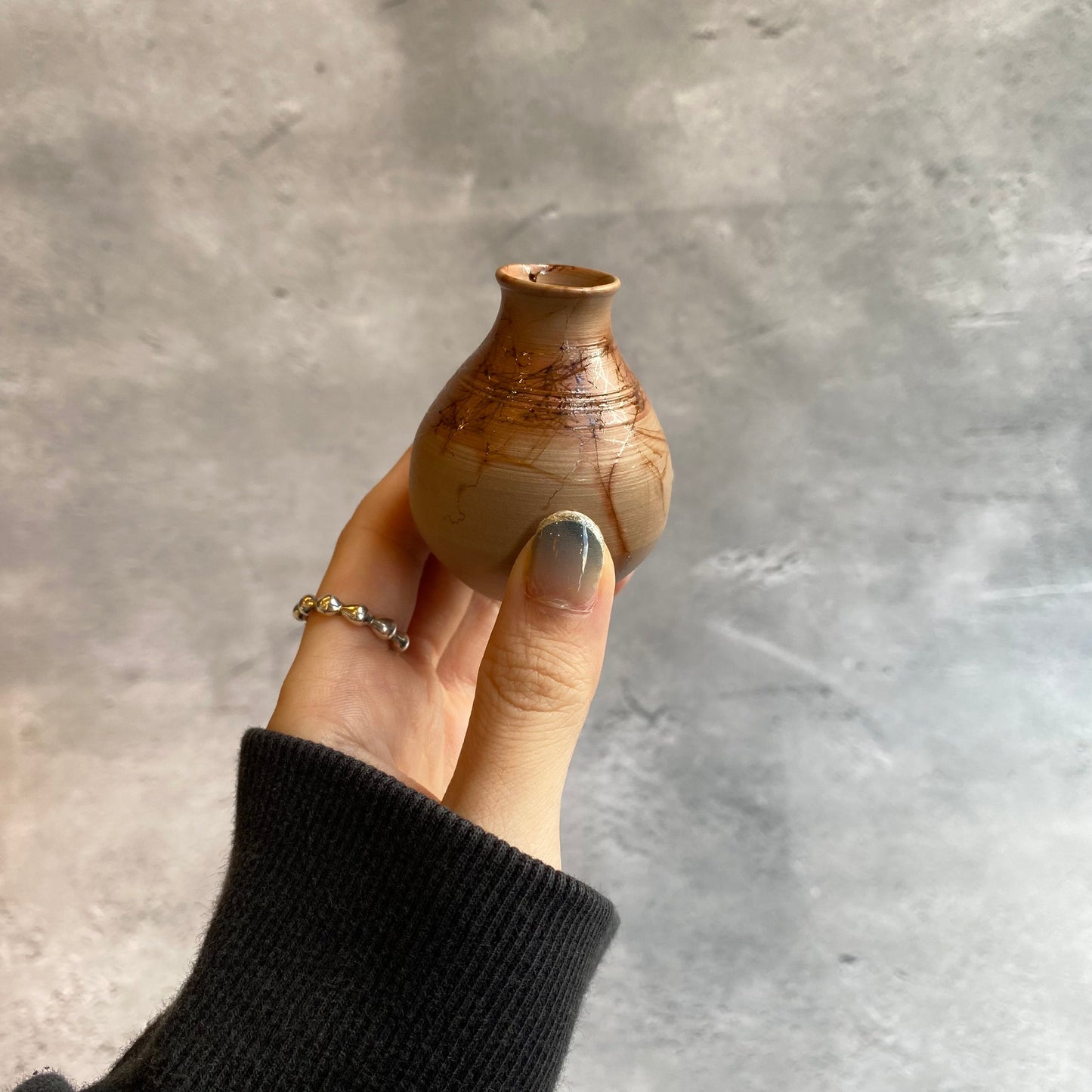 219 Mokake flower vase [20]