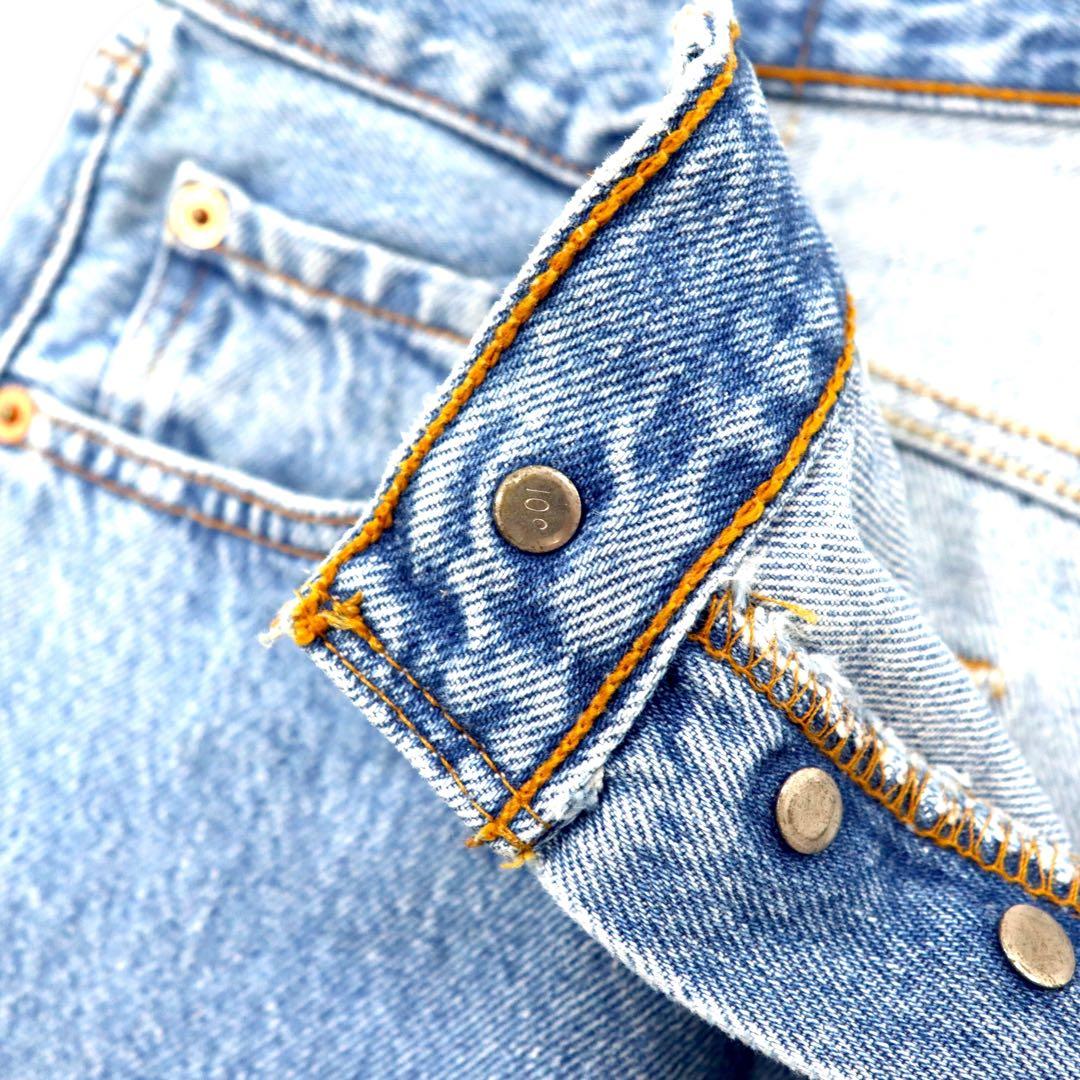 Made in the USA, 90s Levi's 501 denim pants, size 31, blue ice wash, 501 6115