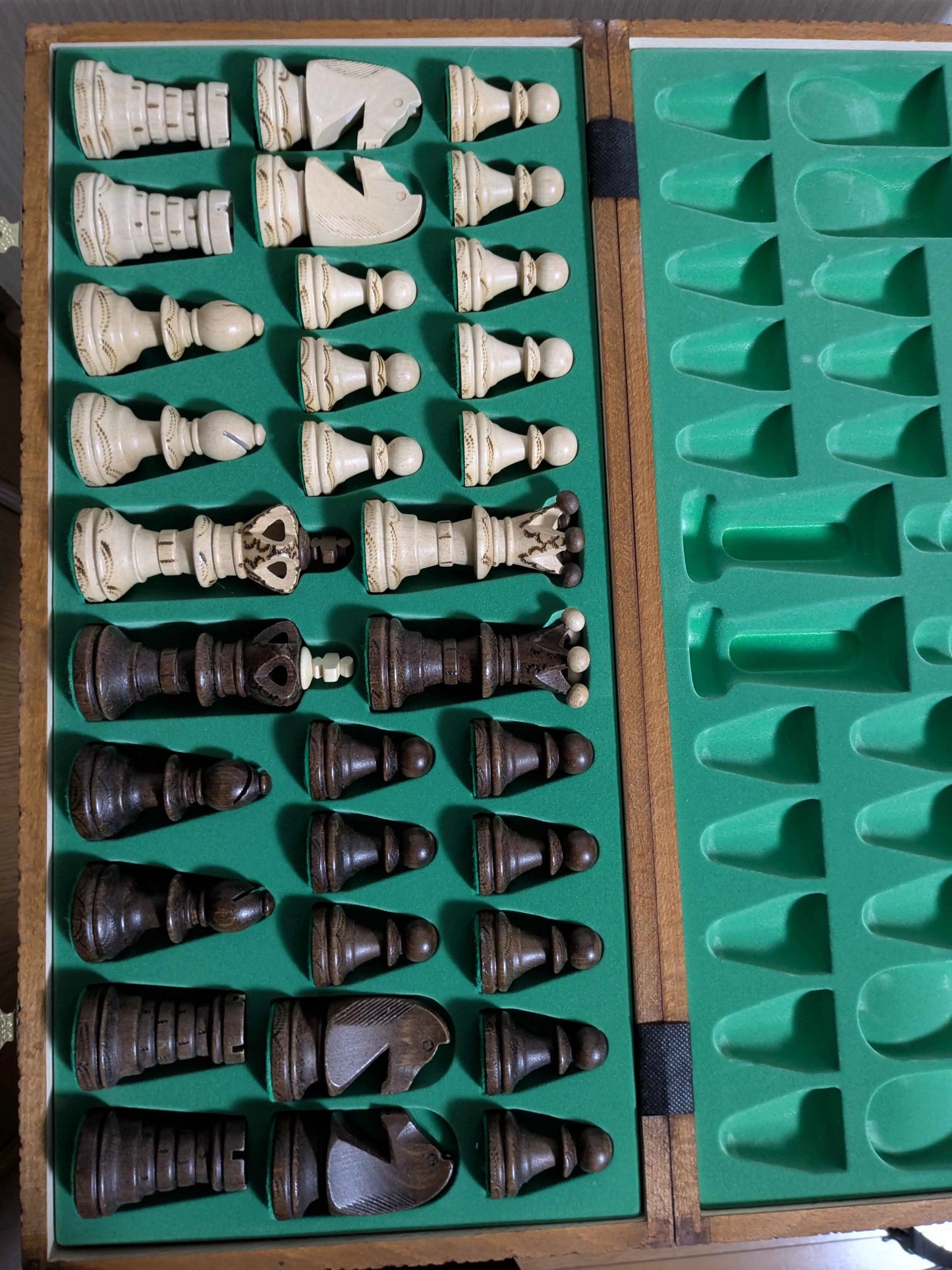 WEGIEL Ambassador Interior Chess Set